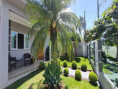 Casa Mobiliada com Piscina no Fraron | 215m² - Casa em Fraron, Pato Branco - Foto 1
