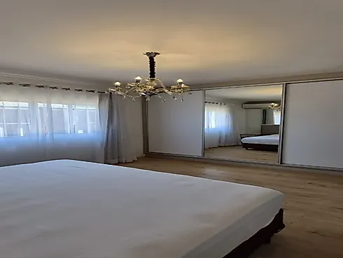 Thumbnail 14