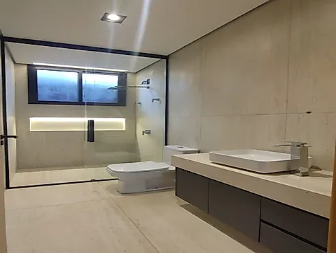 Linda Casa de 3 Quartos no Condominio Gran Park - Foto 8