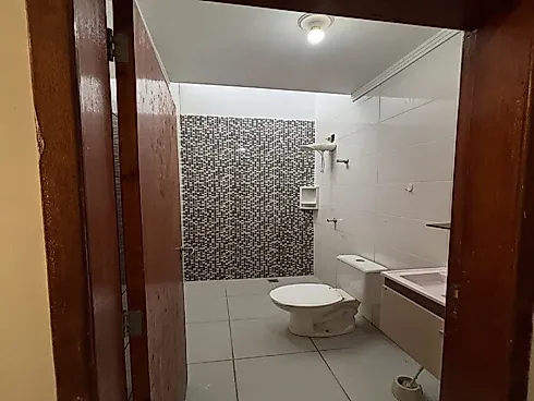 Linda Casa Recém Reformada - Foto 13