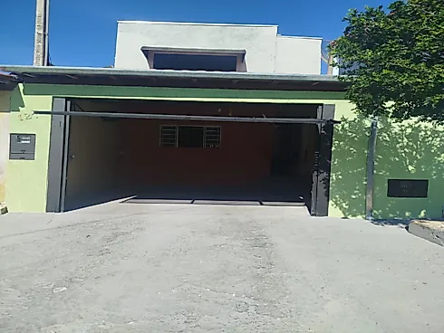 Casa em Vila Medeiros, Caçapava