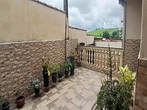 Casa em Borda da Mata, Caçapava