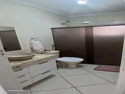 Linda Casa com Ótima Localização - Foto 21