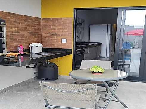 Linda Casa com Piscina  - Jardim Amália - Foto 12