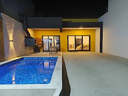 Linda Casa com Piscina  - Jardim Amália - Foto 23