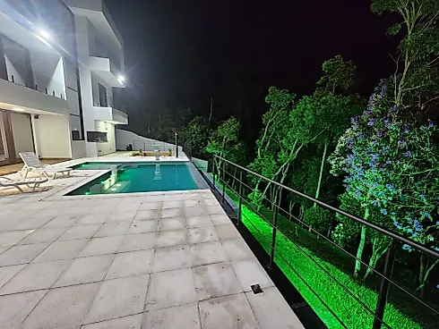 Casa de  Alto Padrão no Condomínio Recanto Santa Bárbara - Foto 16