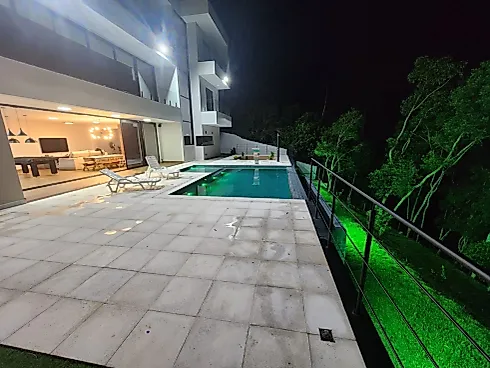 Casa de  Alto Padrão no Condomínio Recanto Santa Bárbara - Foto 17