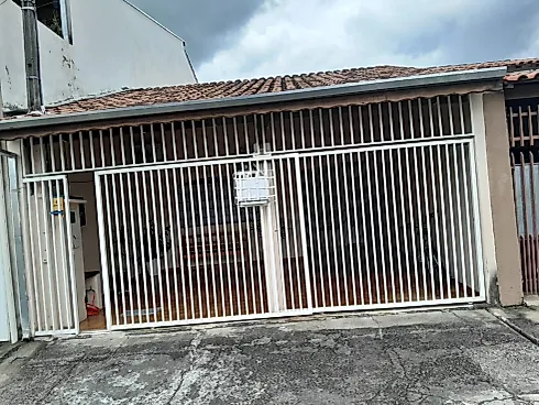 Linda Casa com Ótima Localização - Caçapava SP - Casa em Vila Antônio Augusto Luiz, Caçapava - Foto 1