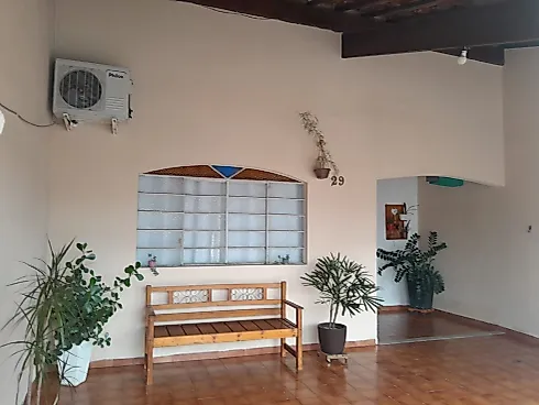 Linda Casa com Ótima Localização - Caçapava SP - Casa em Vila Antônio Augusto Luiz, Caçapava - Foto 2