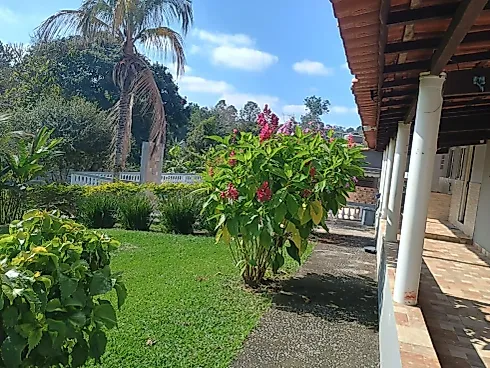 🌿 Linda Chácara à Venda – Conforto, Lazer e Contato com a Natureza! - Chácara em Vila Velha, Caçapava - Foto 5