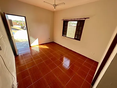 Linda Casa em Taubaté - Foto 9
