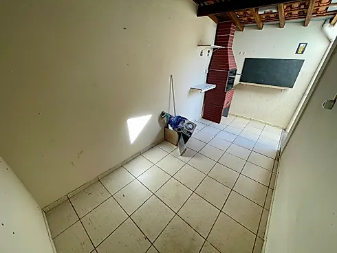 Linda Casa em Taubaté - Foto 15