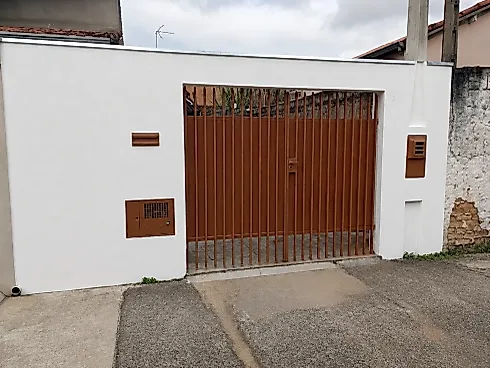 Casa à Venda na Vila Santos – Caçapava/SP