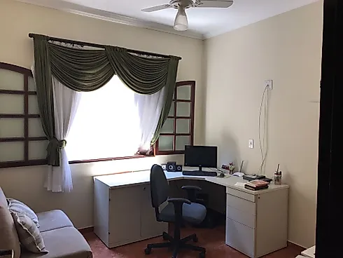 Sobrado em Jardim Sul, São José dos Campos