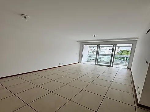 Apartamento em Barreiros, São José