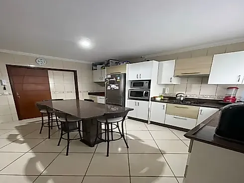 Casa em Forquilhas, São José