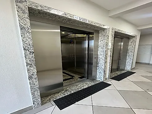 Apartamento em Praia de Fora, Palhoça