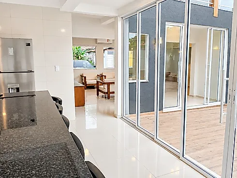 🏡 Casa à Venda na Praia da Cocanha — Caraguatatuba - Foto 12