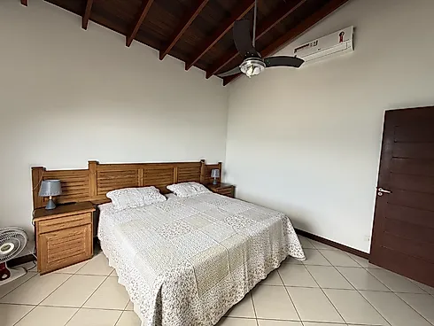 Casa de Alto Padrão | Vista Panorâmica e Frontal para o Mar - Foto 8