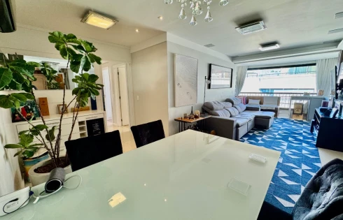 Apartamento em Coqueiros, Florianópolis