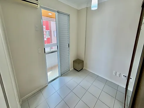 Apartamento 4 Quartos, 1 Suíte e 2 Demi Suítes e 140m² - Campinas - Foto 15