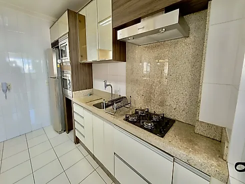 Apartamento 4 Quartos, 1 Suíte e 2 Demi Suítes e 140m² - Campinas - Foto 7