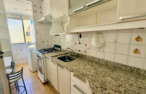 Apartamento em Coqueiros, Florianópolis