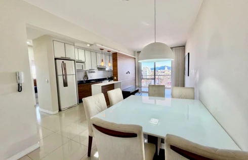 Apartamento em Barreiros, São José