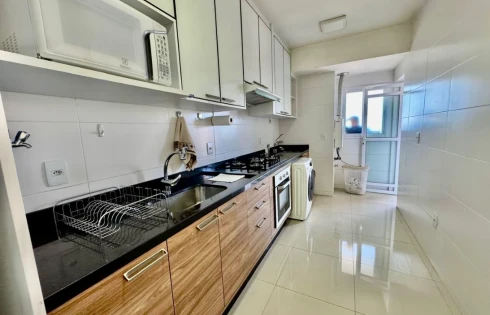 Mobiliado e Equipado - 3 Quartos e 1 Suíte e 94m² - Barreiros - Apartamento em Barreiros, São José - Foto 5