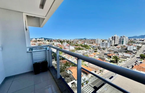 Apartamento em Barreiros, São José