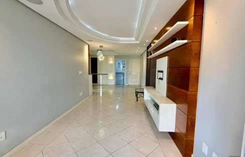 Apartamento em Kobrasol, São José