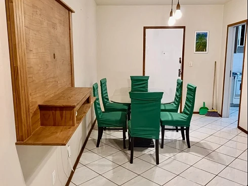 Apartamento em Coqueiros, Florianópolis