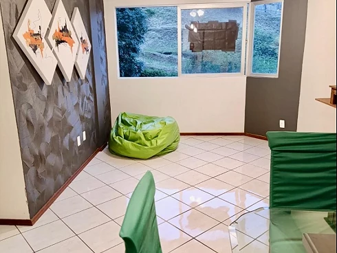 Apartamento em Coqueiros, Florianópolis