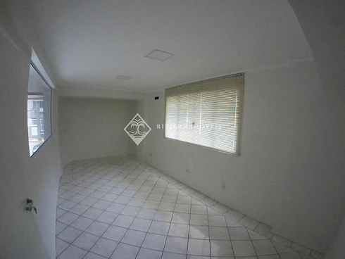 Escritório/sala em Bombas, Bombinhas