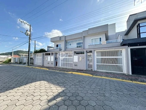 Casa em Bombas, Bombinhas