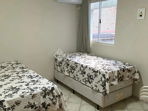 Apartamento em Bombas, Bombinhas