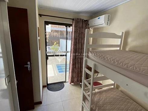 Apartamento em Bombas, Bombinhas