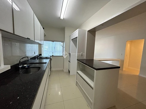 Apartamento em Bombas, Bombinhas