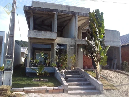 Casa em Sertãozinho, Bombinhas