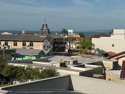 Casa em Zimbros, Bombinhas