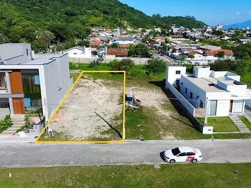Terreno em Zimbros, Bombinhas