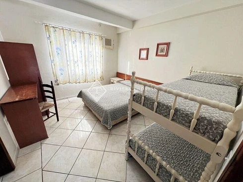 Apartamento em Bombas, Bombinhas