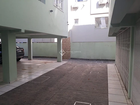 Sobrado geminado em Quatro Ilhas, Bombinhas