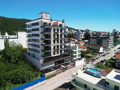 Apartamento em Bo, Bombinhas