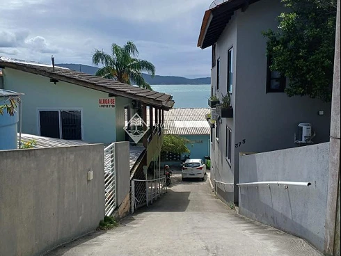 Prédio em Centro, Bombinhas