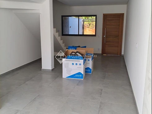 Sobrado geminado, Bombinhas