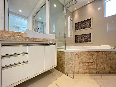 Apartamento em Bombas, Bombinhas