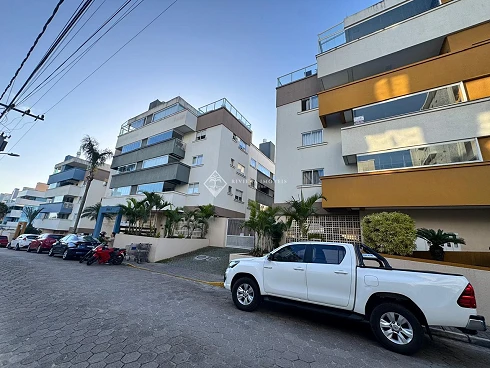 Apartamento em Bombas, Bombinhas