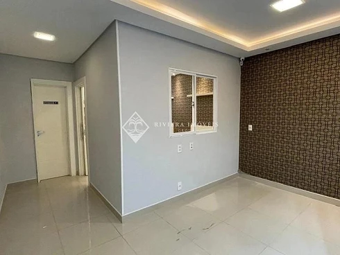 Escritório/sala em Bombas, Bombinhas