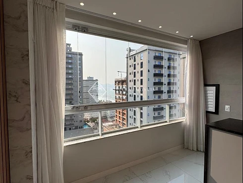 Apartamento em Pereque, Porto Belo